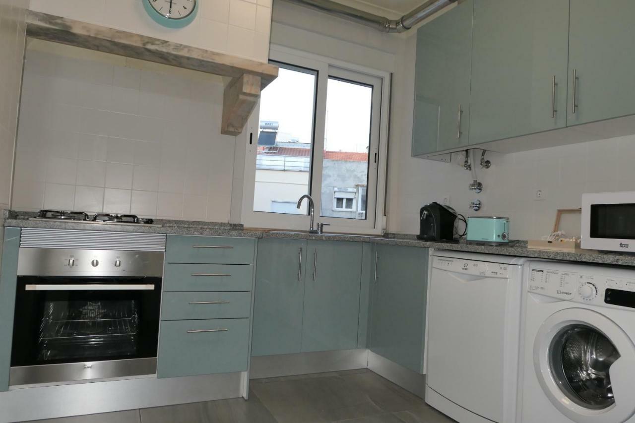 Ferias No Bairro Apartment Lisbon Exterior photo